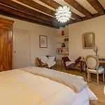 Bed and breakfast D'hôtes élégantes Proche Loire Avec Parc Et Piscine - Fr-1-622-114 *