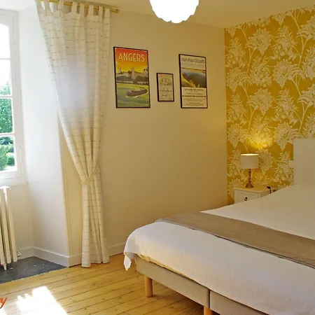 Nocleg ze śniadaniem D'hotes Elegantes Proche Loire Avec Parc Et Piscine - Fr-1-622-114 La Menitré