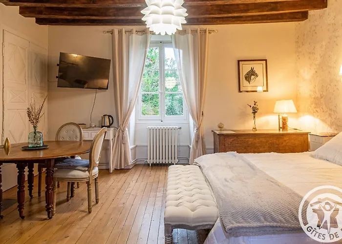 D'hotes Elegantes Proche Loire Avec Parc Et Piscine - Fr-1-622-114 La Menitré