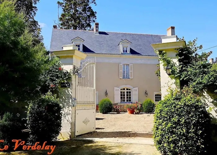 D'hotes Elegantes Proche Loire Avec Parc Et Piscine - Fr-1-622-114 *